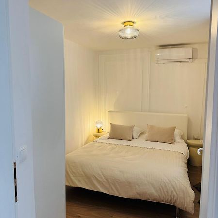 Apartment Stari Dvor Каштела Экстерьер фото