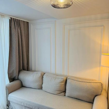 Apartment Stari Dvor Каштела Экстерьер фото
