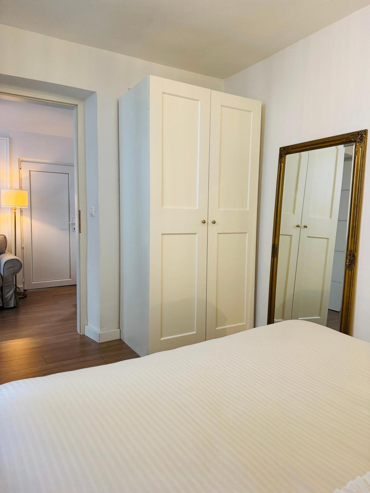Apartment Stari Dvor Каштела Экстерьер фото