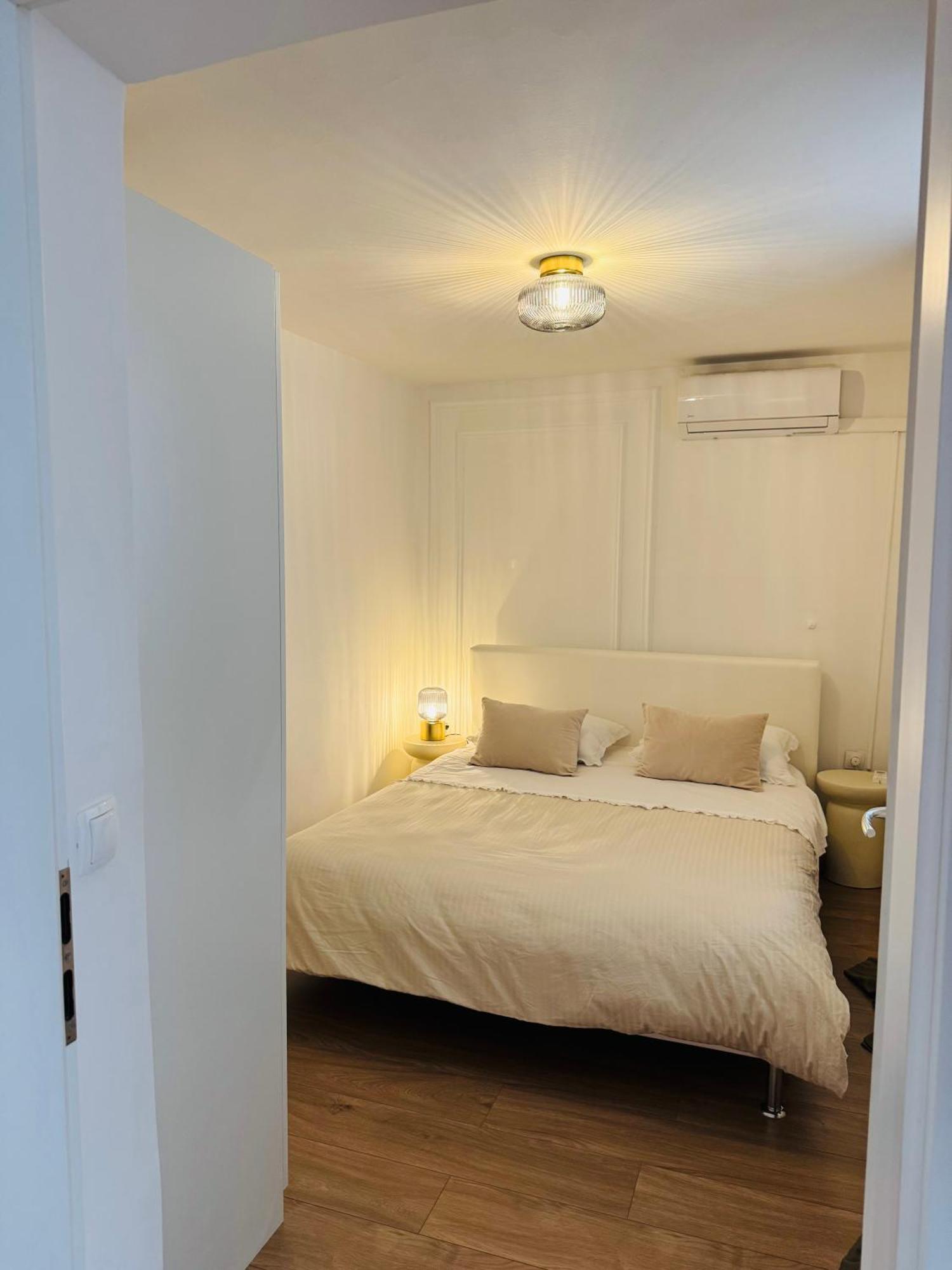 Apartment Stari Dvor Каштела Экстерьер фото